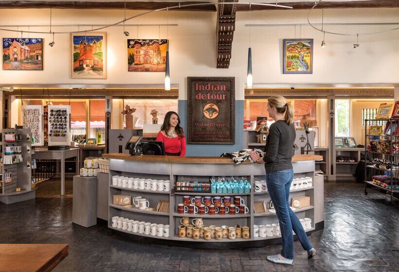 酒店 La Fonda On The Plaza