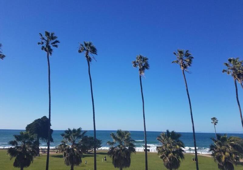 호텔 La Jolla Cove Suites