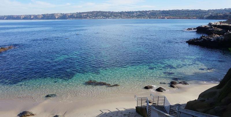 Отель La Jolla Cove Suites