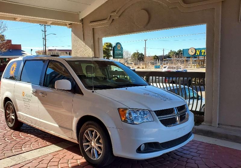 בית מלון כפרי La Quinta Inn By Wyndham Albuquerque Airport