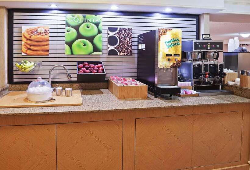 בית מלון כפרי La Quinta Inn By Wyndham Amarillo West Medical Center