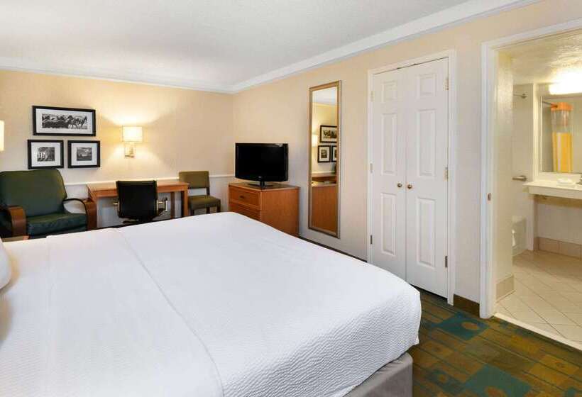 בית מלון כפרי La Quinta Inn By Wyndham Amarillo West Medical Center