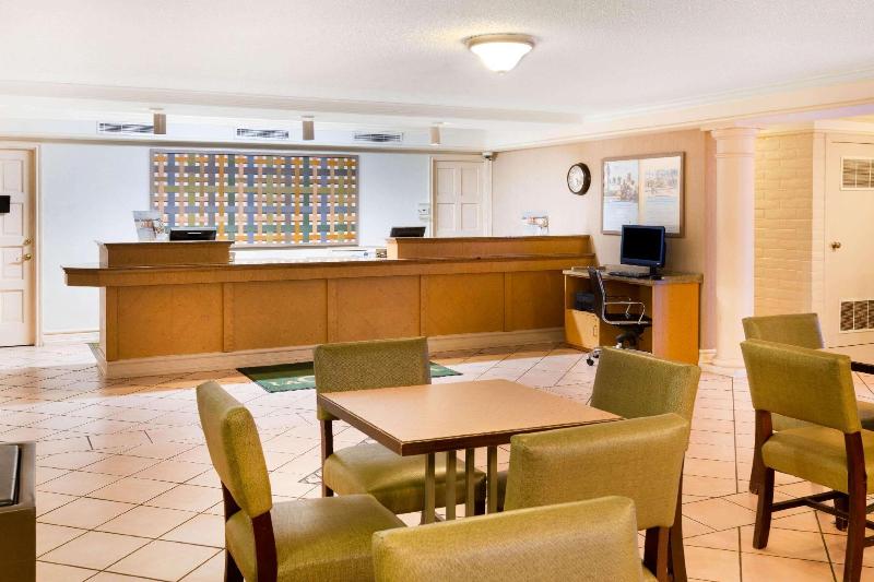 בית מלון כפרי La Quinta Inn By Wyndham Amarillo West Medical Center