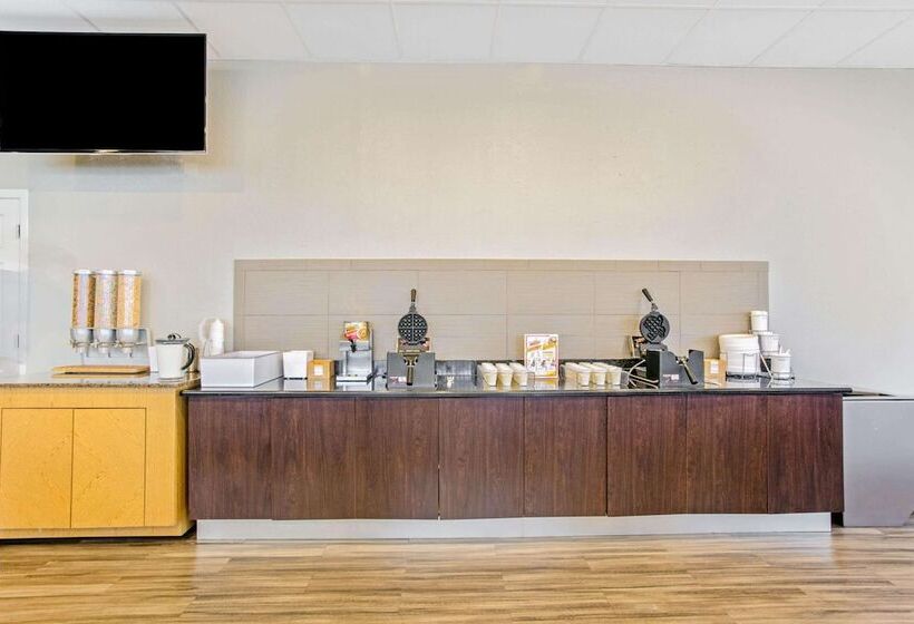 בית מלון כפרי La Quinta Inn By Wyndham And Conference Center San Angelo