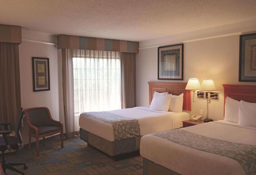 호텔 La Quinta Inn By Wyndham Austin Oltorf
