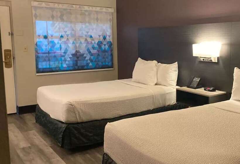 فندق La Quinta Inn By Wyndham Bakersfield South