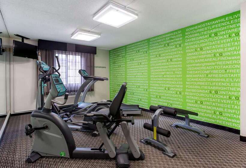 酒店 La Quinta Inn By Wyndham Champaign