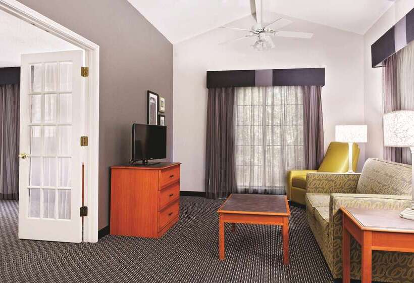 Отель La Quinta Inn By Wyndham Champaign