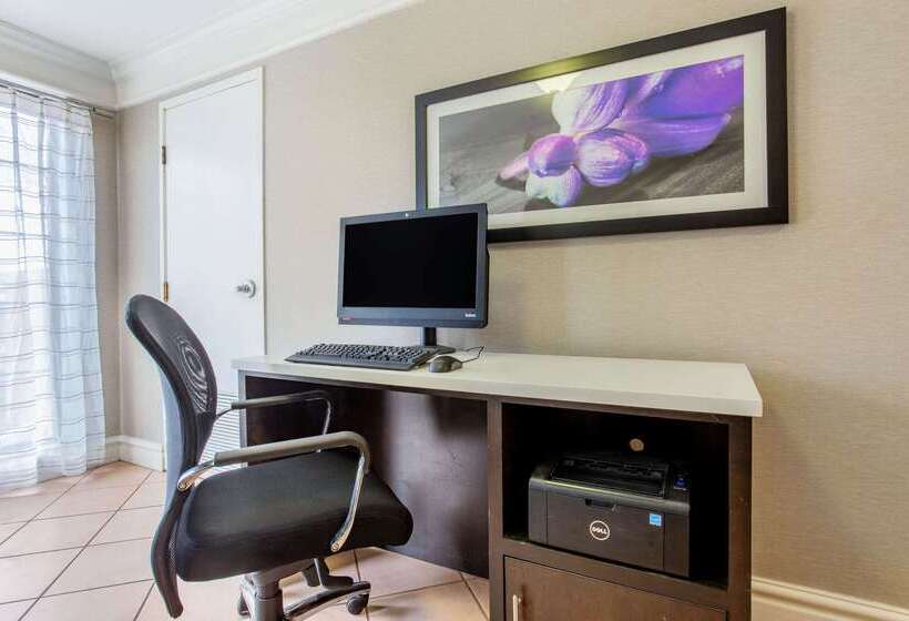 酒店 La Quinta Inn By Wyndham Champaign