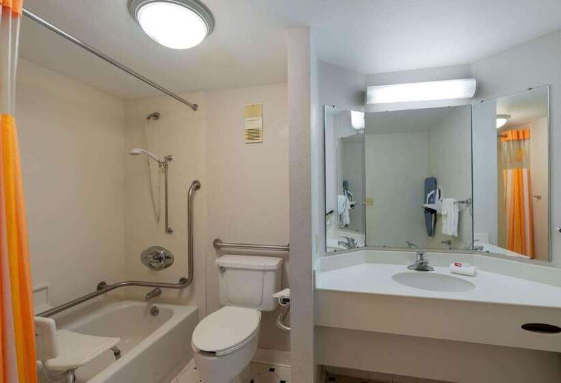 ホテル La Quinta Inn By Wyndham Cheyenne