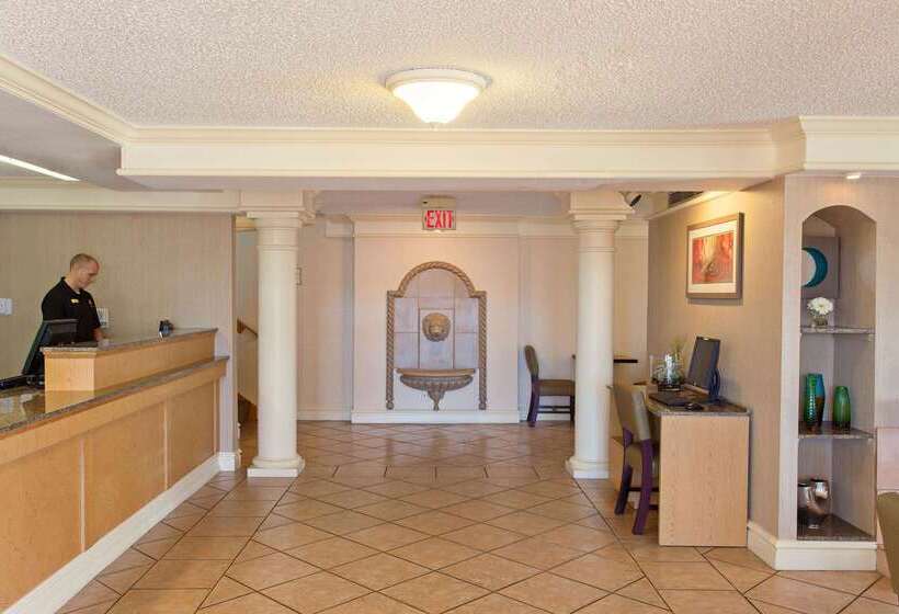 ホテル La Quinta Inn By Wyndham Costa Mesa Orange County