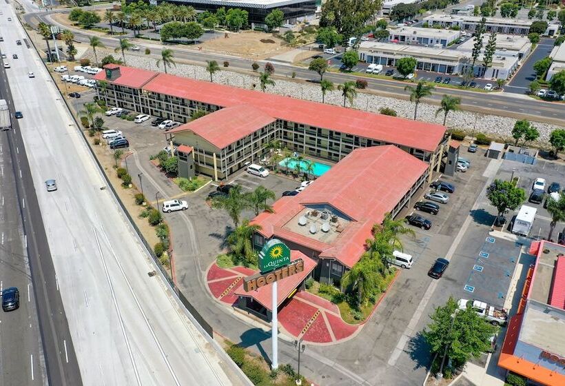 فندق La Quinta Inn By Wyndham Costa Mesa Orange County