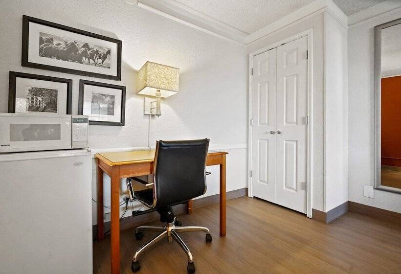 فندق La Quinta Inn By Wyndham Costa Mesa Orange County