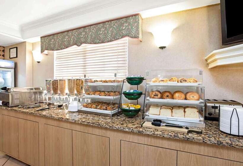 호텔 La Quinta Inn By Wyndham El Paso East Lomaland