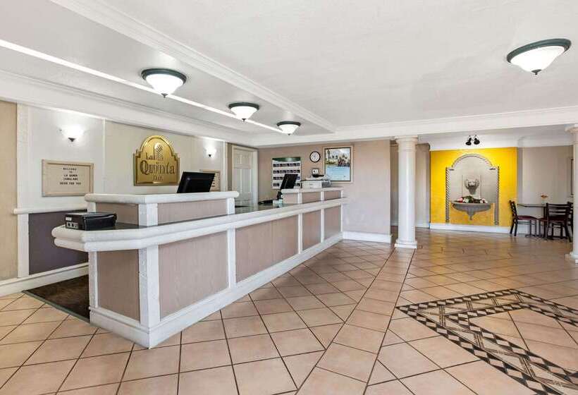 호텔 La Quinta Inn By Wyndham El Paso East Lomaland