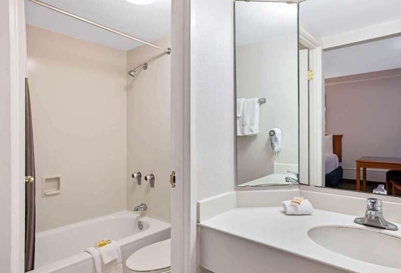 호텔 La Quinta Inn By Wyndham El Paso East Lomaland