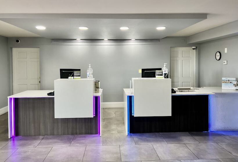 호텔 La Quinta Inn By Wyndham El Paso East Lomaland