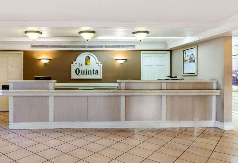 ホテル La Quinta Inn By Wyndham El Paso West