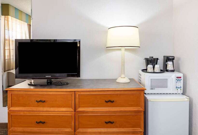 ホテル La Quinta Inn By Wyndham El Paso West