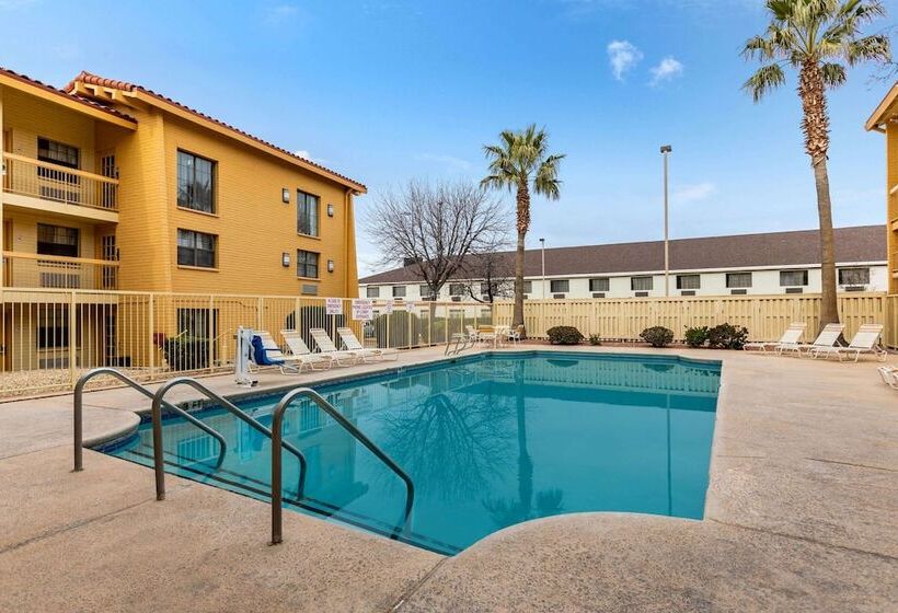 ホテル La Quinta Inn By Wyndham El Paso West