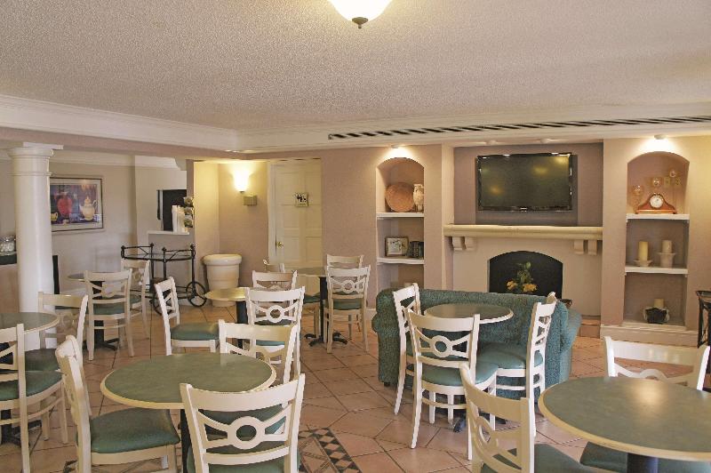 فندق La Quinta Inn By Wyndham Farmington