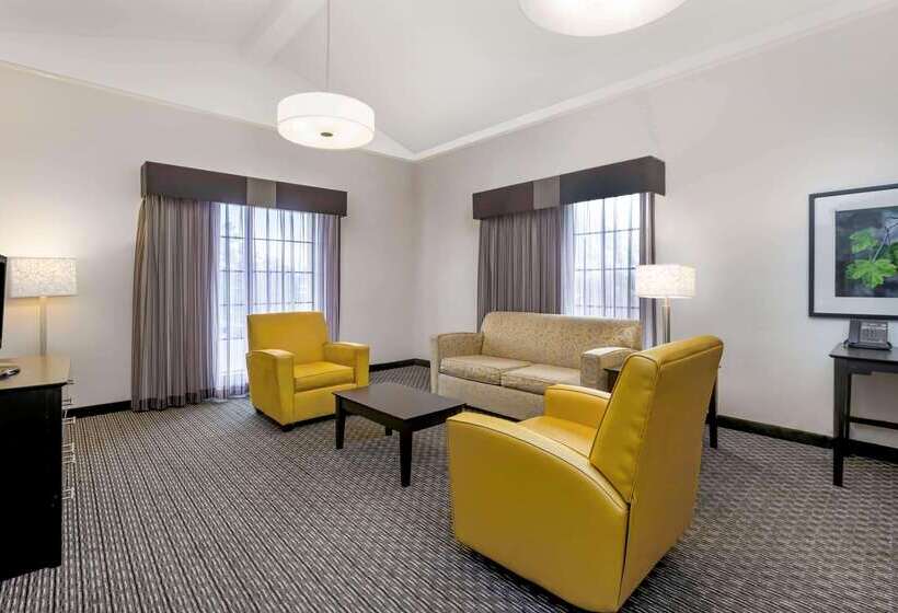 ホテル La Quinta Inn By Wyndham Fresno Yosemite