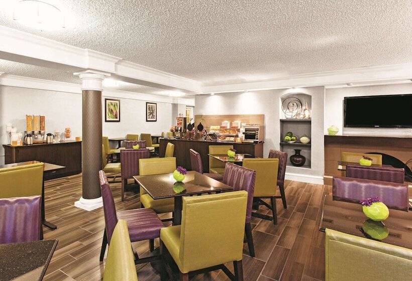 ホテル La Quinta Inn By Wyndham Fresno Yosemite