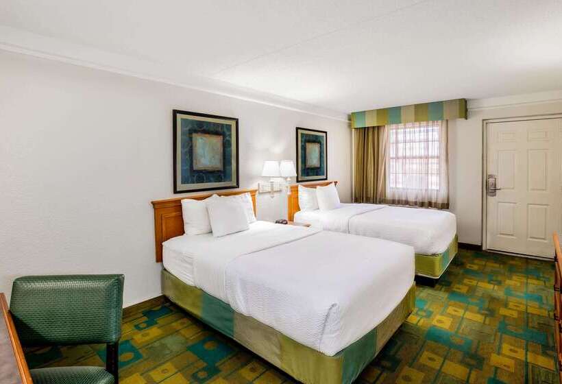 Отель La Quinta Inn By Wyndham Lufkin