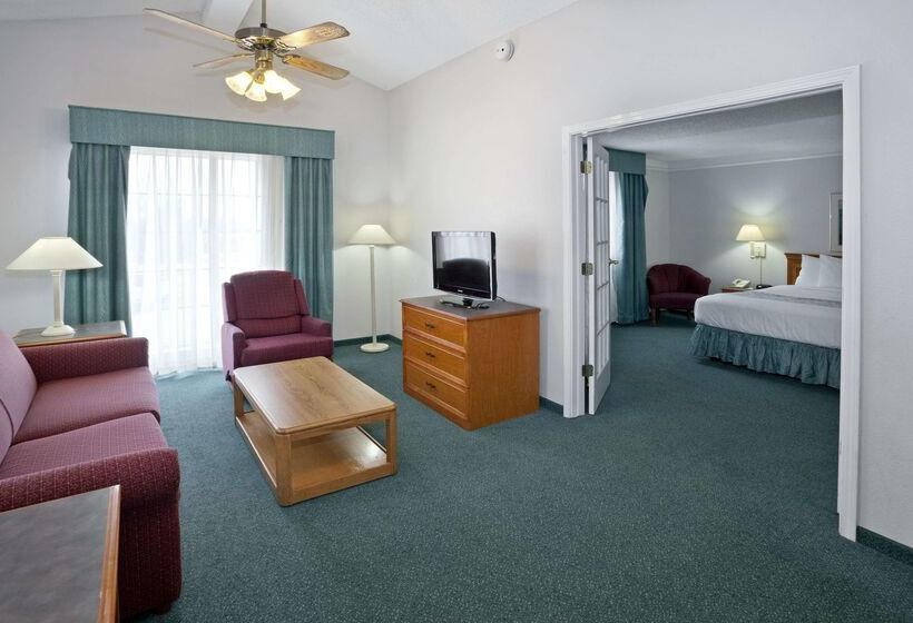 호텔 La Quinta Inn By Wyndham Omaha West