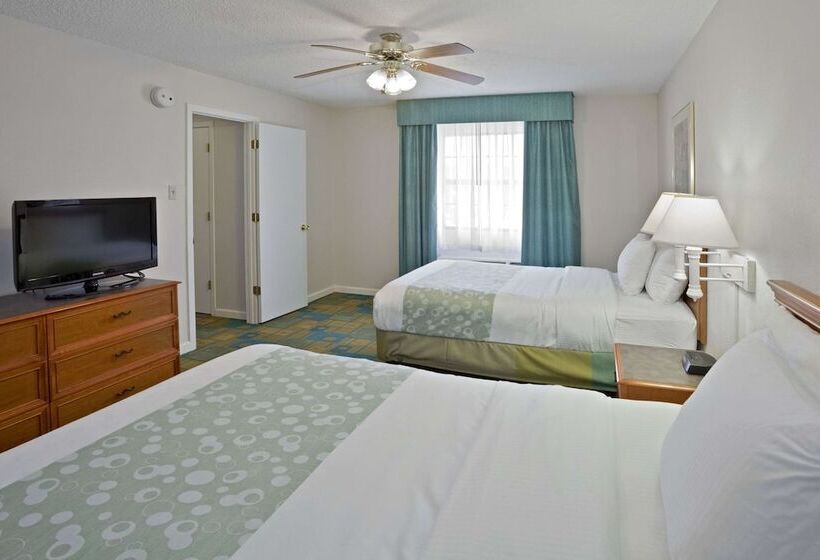 Отель La Quinta Inn By Wyndham Omaha West