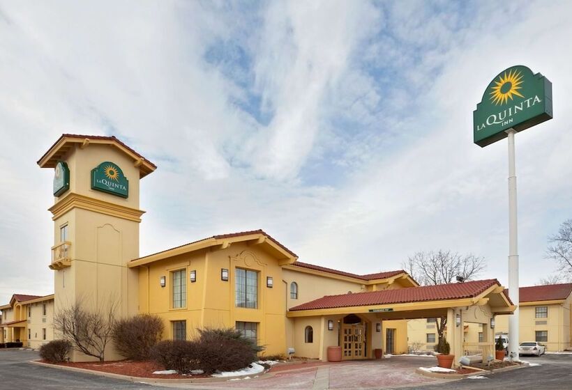 Отель La Quinta Inn By Wyndham Omaha West