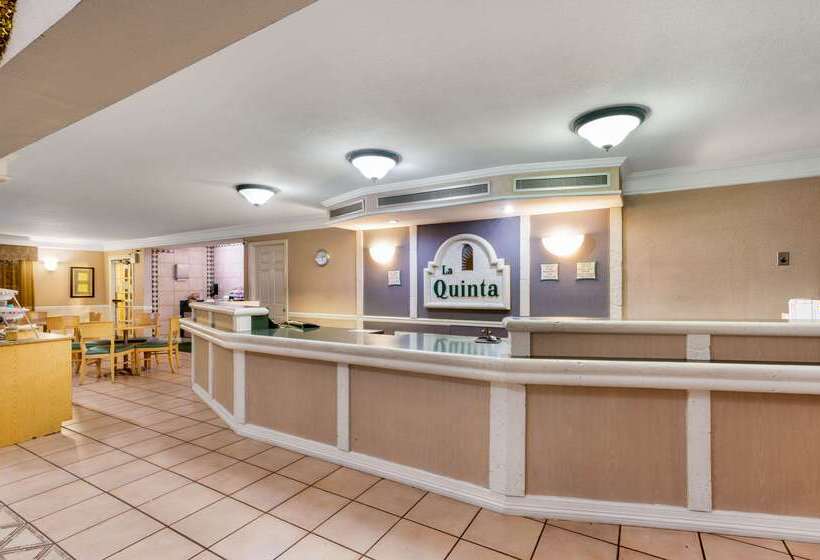 Motel 6 Phoenix, Az   Midtown