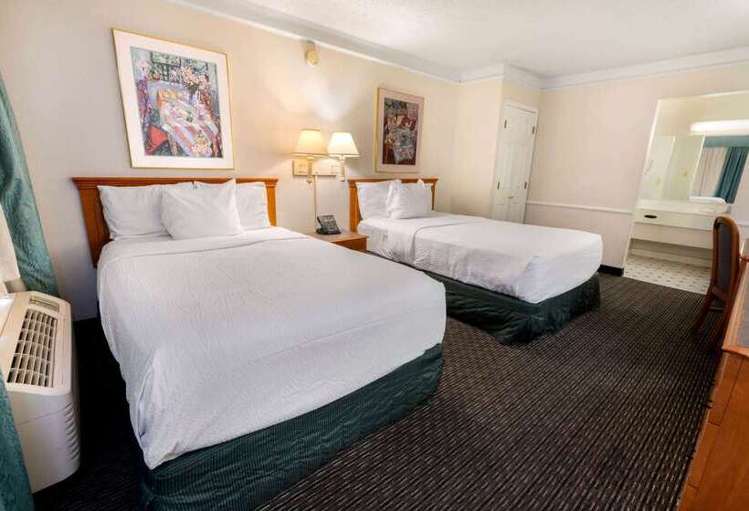 Motel 6 Phoenix, Az   Midtown