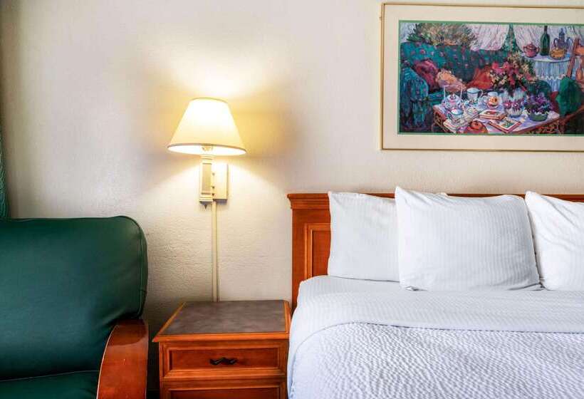 Motel 6 Phoenix, Az   Midtown