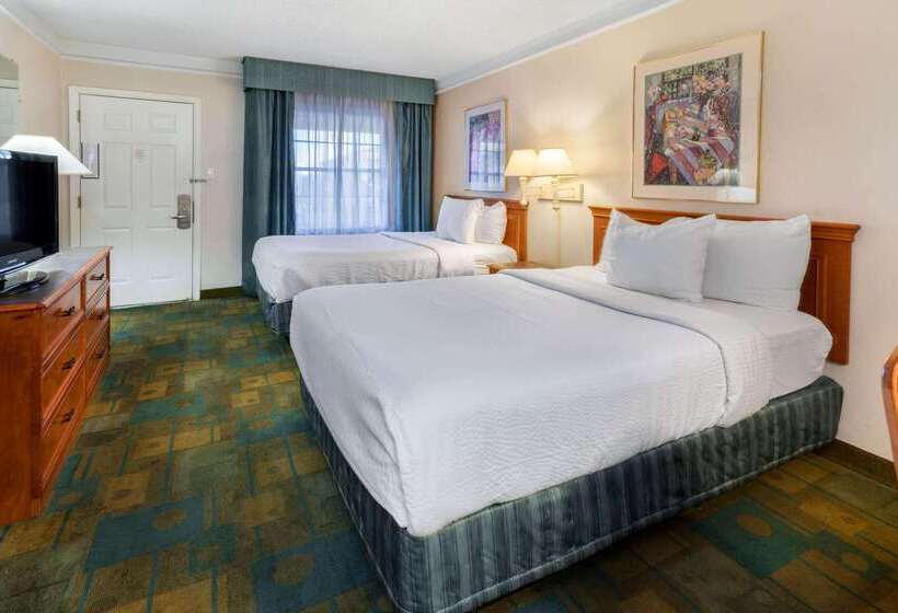 Motel 6 Phoenix, Az   Midtown