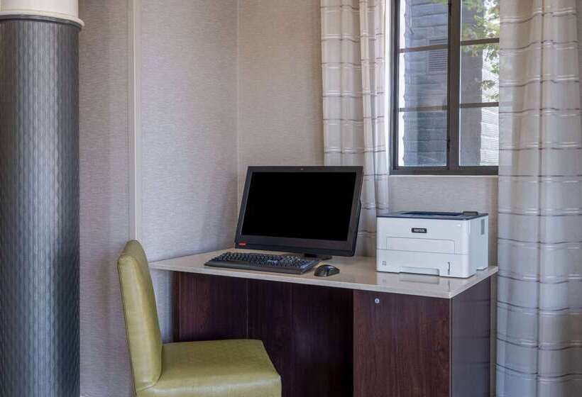 فندق La Quinta Inn By Wyndham Sacramento North