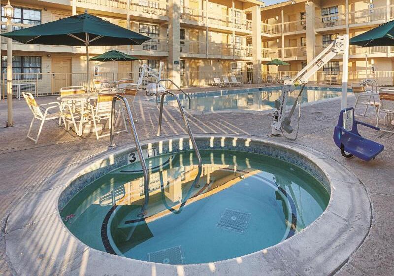 فندق La Quinta Inn By Wyndham Sacramento North