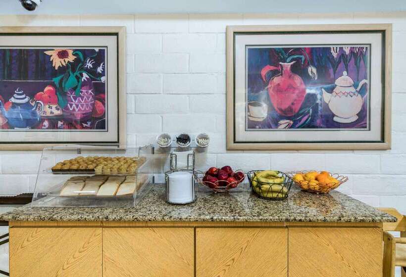 فندق Days Inn By Wyndham San Diego Vista