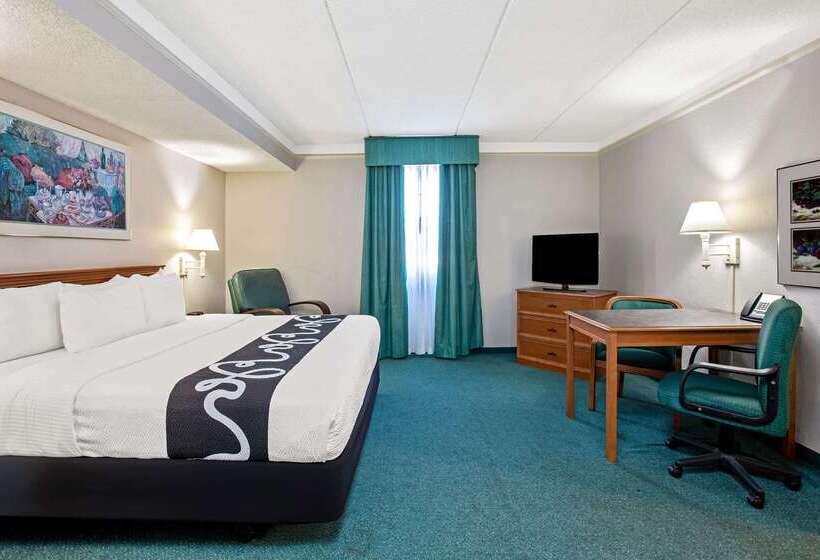 בית מלון כפרי La Quinta Inn By Wyndham Stockton