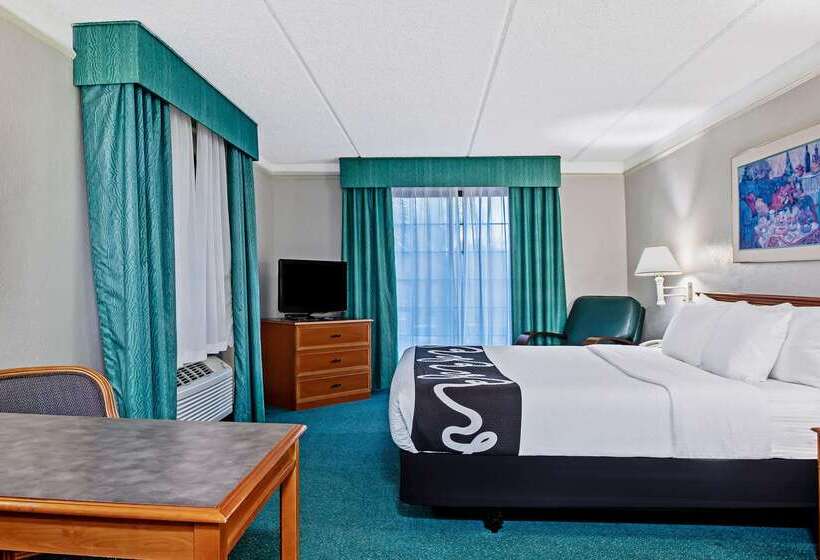 בית מלון כפרי La Quinta Inn By Wyndham Stockton