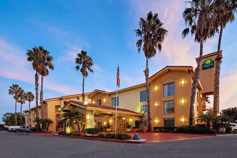 هتل La Quinta Inn By Wyndham Ventura