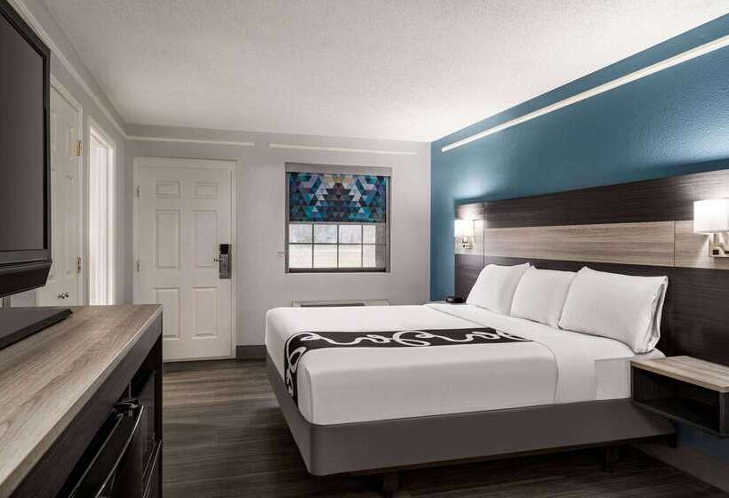 ホテル La Quinta Inn By Wyndham Victoria