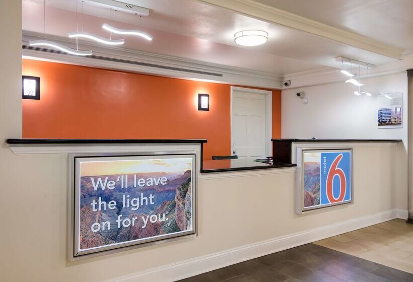 Motel 6 North Little Rock, Ar   Mccain