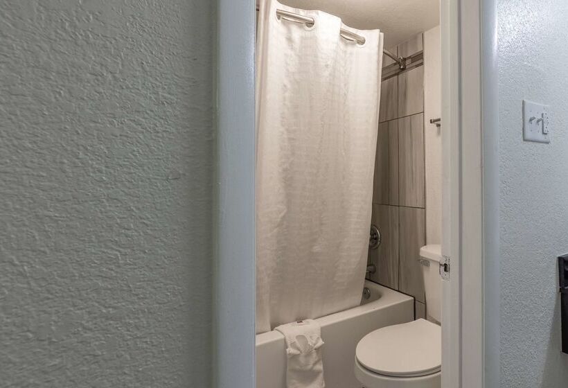 Motel 6 North Little Rock, Ar   Mccain