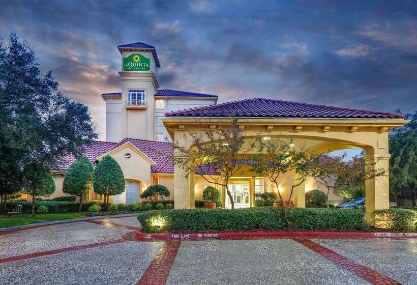 Отель La Quinta By Wyndham Dallas North Central