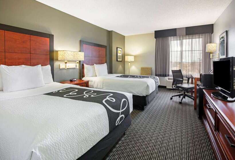 호텔 La Quinta By Wyndham Dfw Airport South / Irving