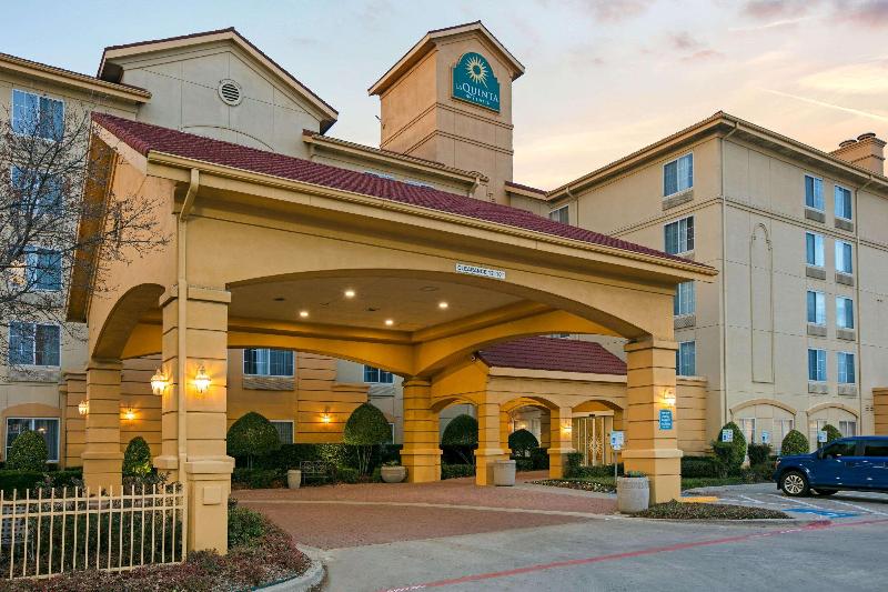 هتل La Quinta By Wyndham Dfw Airport South / Irving