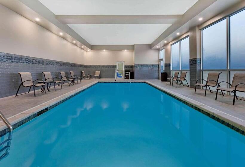 酒店 La Quinta Inn & Suites By Wyndham Lewisville