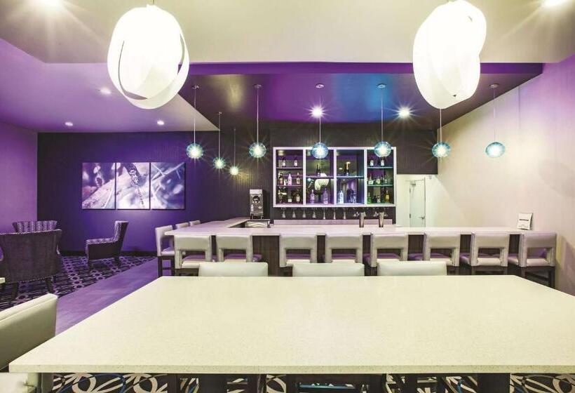 בית מלון כפרי La Quinta By Wyndham Mcallen La Plaza Mall