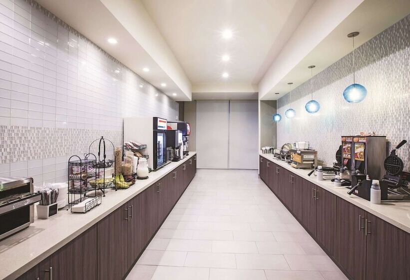 בית מלון כפרי La Quinta By Wyndham Mcallen La Plaza Mall